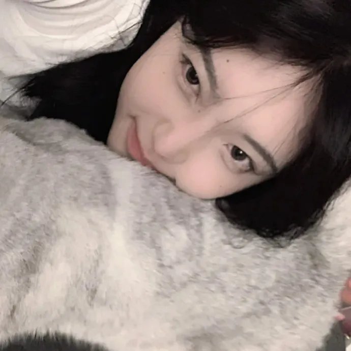 无边春色戏两儍